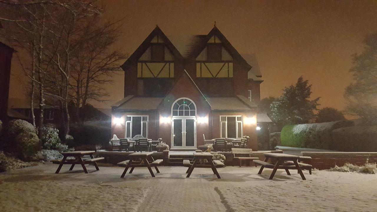 The Chetwynde Hotel Barrow-in-Furness Exterior photo